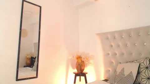 Snapshot of glory_shine chatting on 01-10-26, 12:40 Glory online show from 01-10-26, 12:40