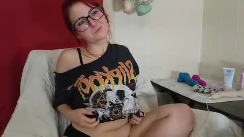 Snapshot of gloryfool chatting on 03-15-26, 01:55 gloryfool online show from 03-15-26, 01:55