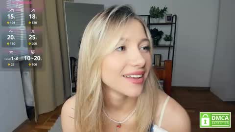 Snapshot of glossybabe_ chatting on 10-19-25, 07:09 Cherry online show from 10-19-25, 07:09
