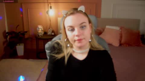 Margo online show from 03-22-26, 01:31