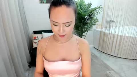 Mila online show from 06-14-26, 11:45