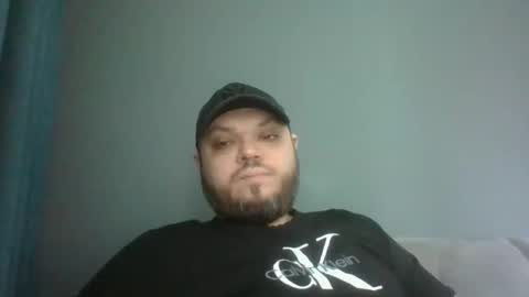 Snapshot of glusgan chatting on 02-24-25, 08:06 Your boy online show from 02-24-25, 08:06