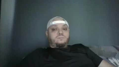 Snapshot of glusgan chatting on 09-29-25, 08:41 Your boy online show from 09-29-25, 08:41