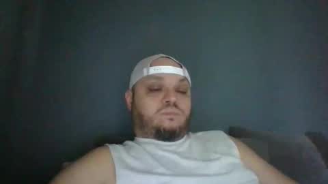 Snapshot of glusgan chatting on 10-02-25, 09:38 Your boy online show from 10-02-25, 09:38