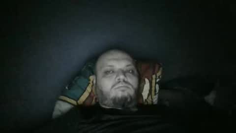 Snapshot of glusgan chatting on 10-09-25, 11:25 Your boy online show from 10-09-25, 11:25