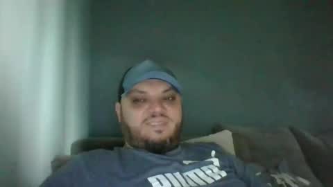 Snapshot of glusgan chatting on 10-13-25, 08:36 Your boy online show from 10-13-25, 08:36