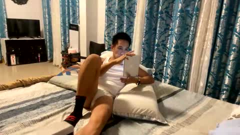 Snapshot of gmarkseymoure chatting on 11-03-25, 05:03 gmarkseymoure online show from 11-03-25, 05:03