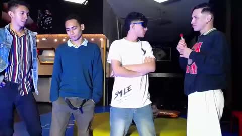 THOMAS AND DAMIAND online show from 02-02-25, 07:04