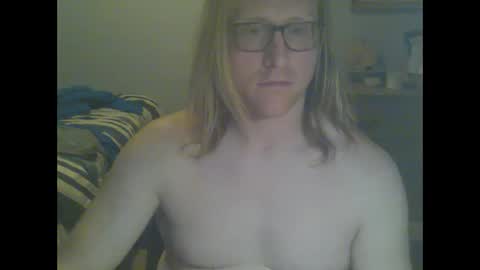 Snapshot of gnger31foru chatting on 12-06-24, 01:29 Steven Meadow online show from 12-06-24, 01:29