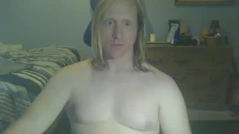 Snapshot of gnger31foru chatting on 12-08-24, 06:28 Steven Meadow online show from 12-08-24, 06:28