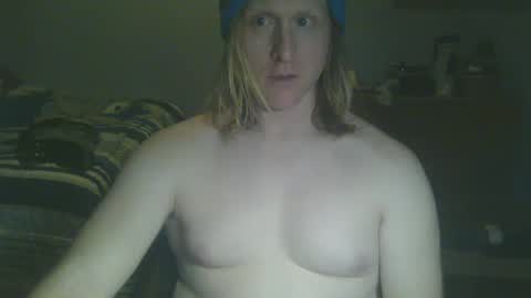Snapshot of gnger31foru chatting on 12-29-24, 12:09 Steven Meadow online show from 12-29-24, 12:09