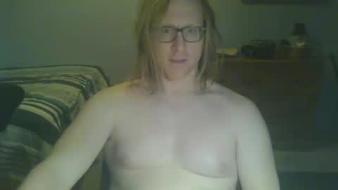 Snapshot of gnger31foru chatting on 01-30-25, 03:00 Steven Meadow online show from 01-30-25, 03:00