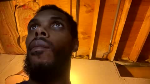 Snapshot of goatchocolate chatting on 12-17-24, 10:55 goatchocolate online show from 12-17-24, 10:55