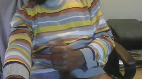 Snapshot of goatchocolate chatting on 01-23-25, 10:44 goatchocolate online show from 01-23-25, 10:44