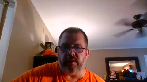 Snapshot of gobey33 chatting on 10-01-25, 03:29 IDKIDCIDGAF online show from 10-01-25, 03:29