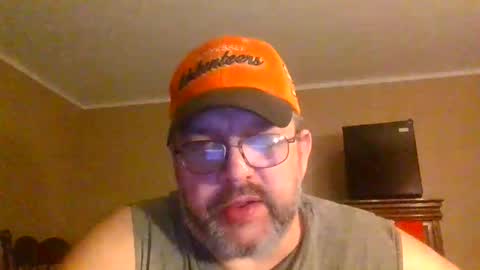 IDKIDCIDGAF online show from 05-27-26, 05:48
