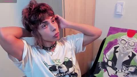 Snapshot of god_dereck chatting on 02-18-26, 06:42 god_dereck online show from 02-18-26, 06:42