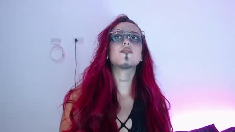 Snapshot of goddess_allison chatting on 09-29-25, 12:27 goddess_allison online show from 09-29-25, 12:27