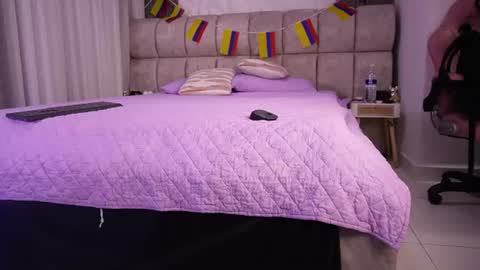 goddess_eli77 online show from 07-03-26, 03:02