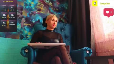 Mrs. Isabella online show from 11-14-25, 04:00