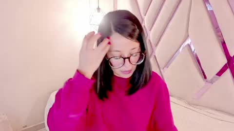 Snapshot of goddess_martina chatting on 05-20-26, 12:44 M A R T I N A online show from 05-20-26, 12:44