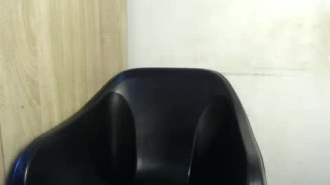 Snapshot of goddess_mellissa chatting on 05-01-26, 09:58 mellissa online show from 05-01-26, 09:58