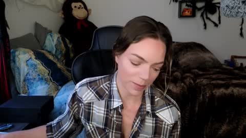 Snapshot of goddess_of_mars chatting on 01-29-25, 02:00 Patricia Mars Goddess of Mars twitter thegoddessmindy online show from 01-29-25, 02:00