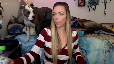 Snapshot of goddess_of_mars chatting on 02-20-25, 03:52 Patricia Mars Goddess of Mars twitter thegoddessmindy online show from 02-20-25, 03:52