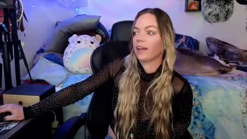 Snapshot of goddess_of_mars chatting on 03-04-25, 06:39 Patricia Mars Goddess of Mars twitter thegoddessmindy online show from 03-04-25, 06:39