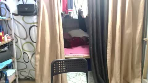 goddess_queen25 online show from 06-07-26, 12:15