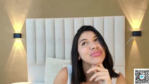 Snapshot of goddess_saori chatting on 11-23-25, 01:16 Saori online show from 11-23-25, 01:16