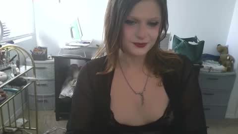Snapshot of goddess_vertigo52 chatting on 11-05-25, 05:02 Goddess of Insanity online show from 11-05-25, 05:02