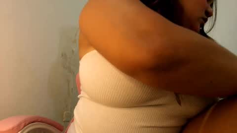 Snapshot of goddesschanell chatting on 02-18-26, 06:31 CHANELL online show from 02-18-26, 06:31