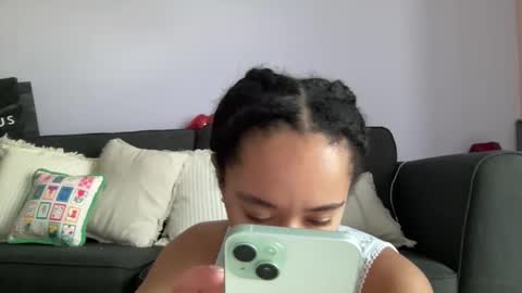 Snapshot of goddesselxo chatting on 03-28-26, 10:59 Goddess L online show from 03-28-26, 10:59