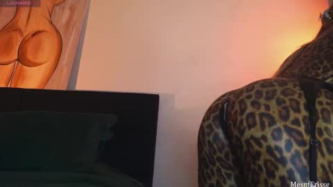 Snapshot of goddesseriss chatting on 02-16-25, 07:26 MesmErisse online show from 02-16-25, 07:26