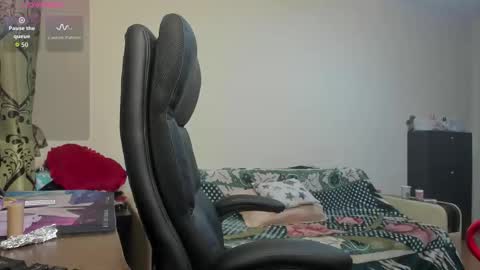 Goddess Georgia online show from 02-18-26, 04:14