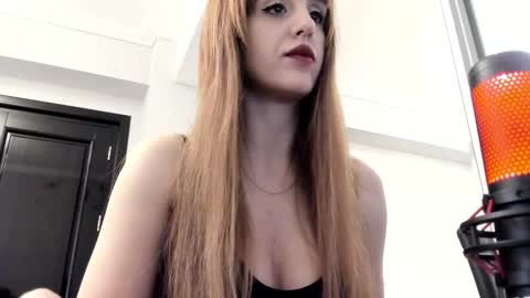 Snapshot of goddesskasyia chatting on 11-15-25, 08:22 GoddessKasyia online show from 11-15-25, 08:22
