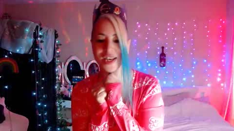 Snapshot of goddesslilith chatting on 10-29-25, 01:30 Goddess Lilith - 111 tks to PM online show from 10-29-25, 01:30