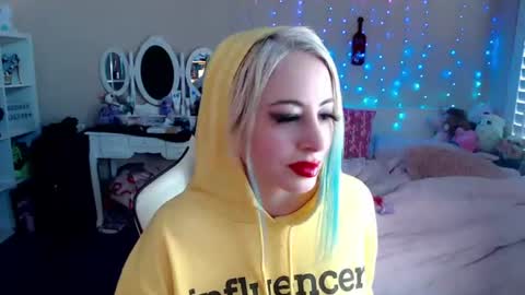 Goddess Lilith  - 111 tks to PM online show from 06-17-26, 12:46