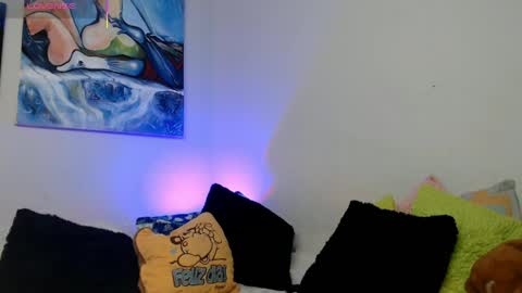 Snapshot of goddessnahi chatting on 04-01-26, 02:56 Naih Reyes online show from 04-01-26, 02:56