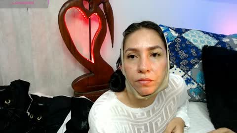 Snapshot of goddessnahi chatting on 04-03-26, 12:19 Naih Reyes online show from 04-03-26, 12:19
