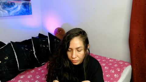 Snapshot of goddessnahi chatting on 04-06-26, 05:52 Naih Reyes online show from 04-06-26, 05:52