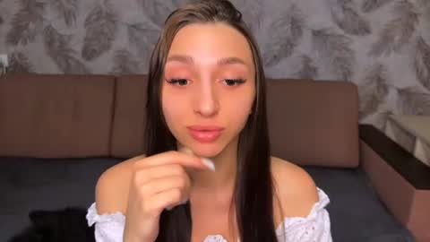 Snapshot of goddesssooul chatting on 06-12-26, 03:38 goddesssooul online show from 06-12-26, 03:38