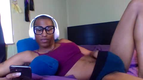 Snapshot of goddexx_kii chatting on 03-08-26, 08:12 goddexx_kii online show from 03-08-26, 08:12