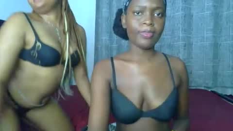 Snapshot of godess_lunah chatting on 05-20-26, 06:36 godess_lunah online show from 05-20-26, 06:36
