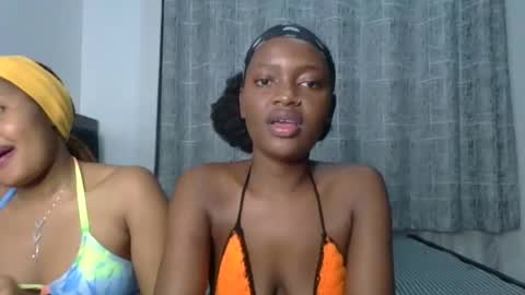 Snapshot of godess_lunah chatting on 05-30-26, 06:16 godess_lunah online show from 05-30-26, 06:16