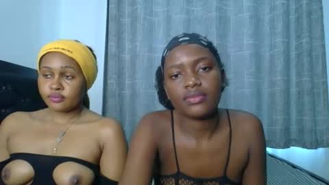 Snapshot of godess_lunah chatting on 05-31-26, 06:21 godess_lunah online show from 05-31-26, 06:21