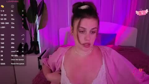 Lilya online show from 06-21-26, 05:59