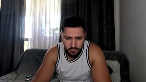 Snapshot of gold_alpha_boy chatting on 09-27-25, 07:24 gold_alpha_boy online show from 09-27-25, 07:24