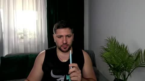gold_alpha_boy online show from 05-20-26, 12:11